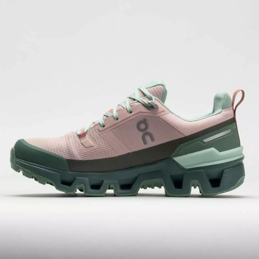 Hiking Shoes * | On Running On Cloudwander Waterproof Women'S Doe/Ivy