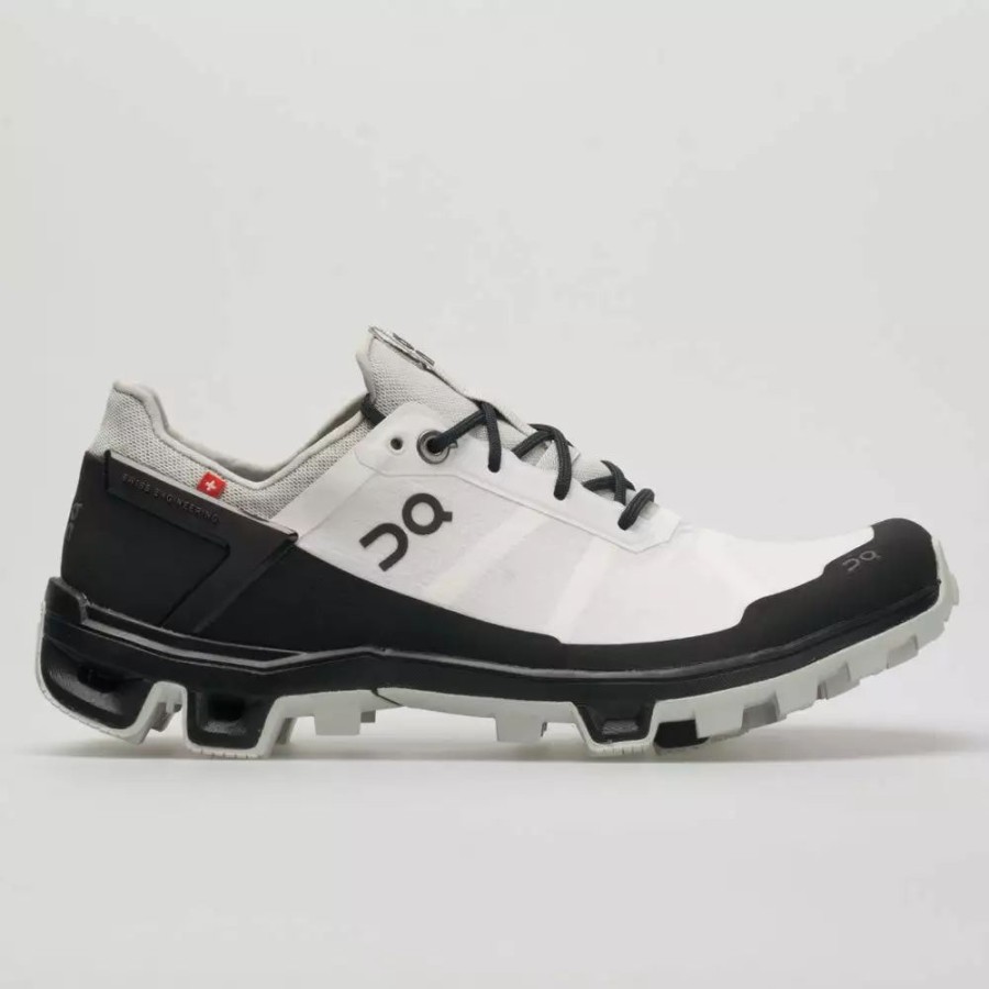 Trail Running Shoes * | On Running On Cloudventure Peak Women'S White/Black